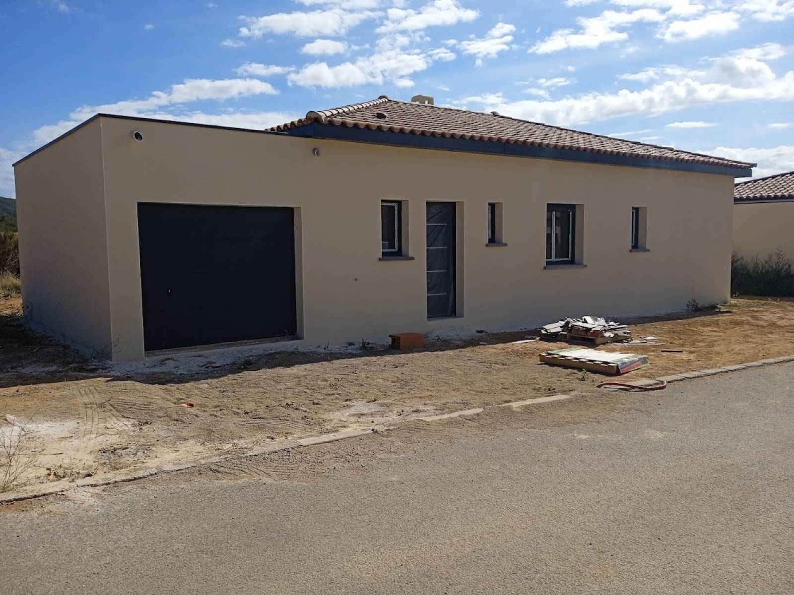 Création de maisons individuelles pas chères pour primo-accédants à Pézenas 34120 dans l'Hérault