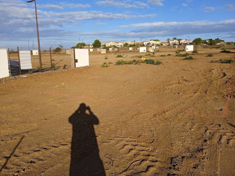 PORTIRAGNES : Maison contemporaine à étage avec 3 chambres dont 1 suite parentale au rez-de-chaussée sur terrain de 400 m² à 5 minutes de la Mer Méditerranée