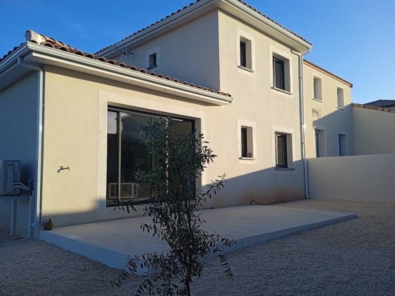 Maison à étage contemporaine à Montblanc, proche Béziers, Pézenas et A75