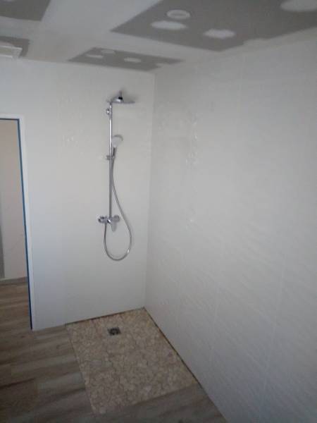 Construction d'une Villa plain-pied contemporaine à toiture terrasse à Sérignan proche Béziers et Mer Méditerranée