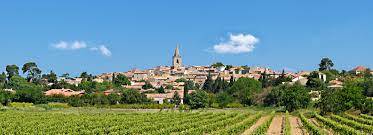 Nézignan l'Evêque : Maison contemporaine à toiture terrasse avec 3 chambres dont une suite parentale, belle pièce à vivre avec cellier sur terrain de 357 m², proche Pézenas, Béziers et A75