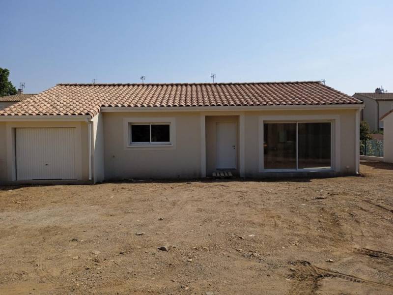 Maison plain-pied 3 chambres à Pézenas proche Béziers et A75